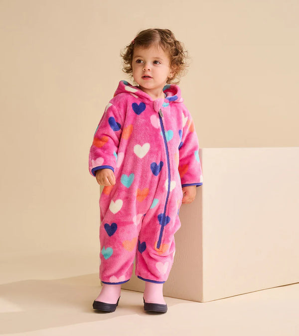 Hearts Fuzzy Fleece Bundler-model